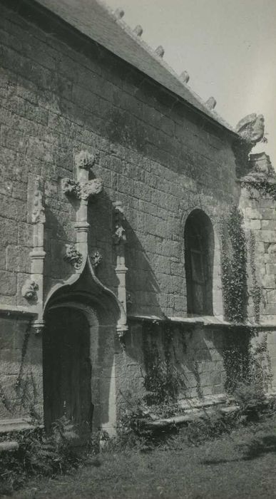 Chapelle Notre-Dame-de-Vérité : Portail sud, vue générale