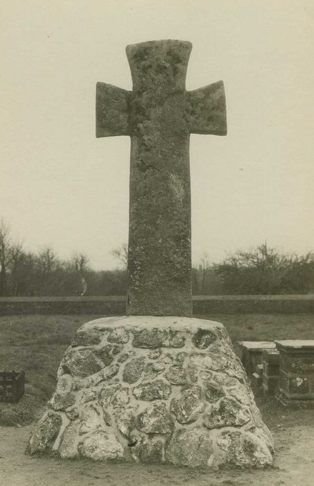 Croix de cimetière : Vue générale