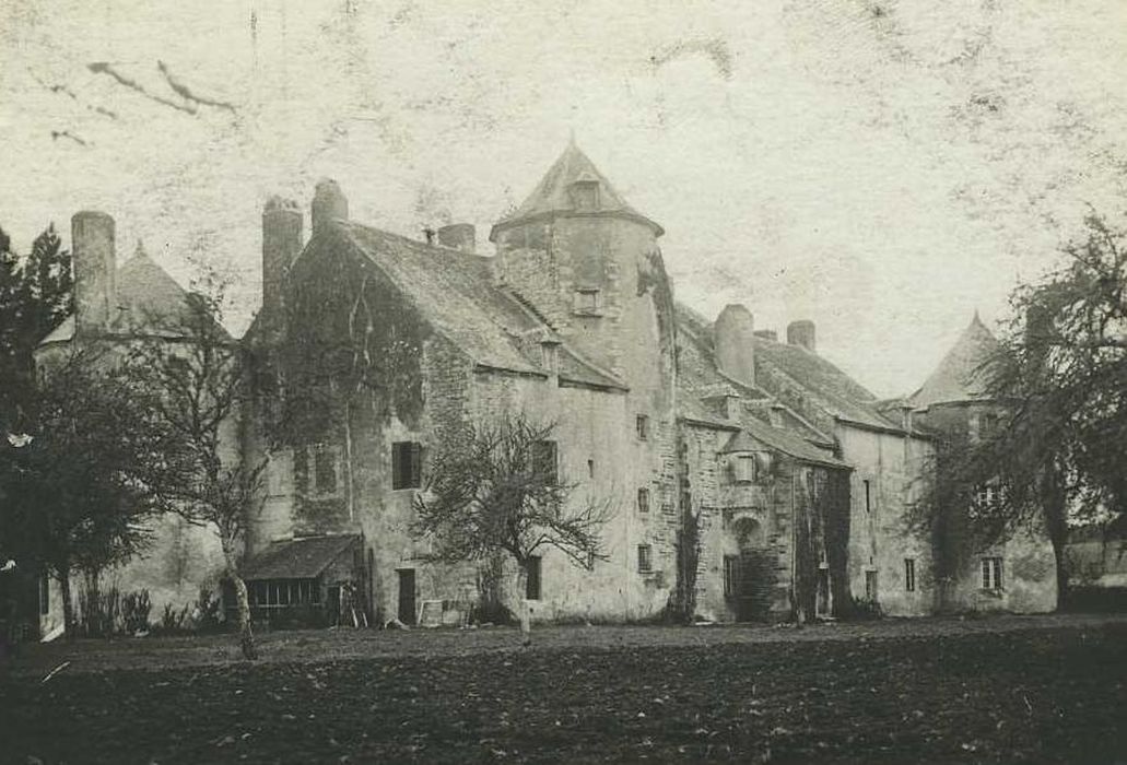 Château de Coët-Candec : Ensemble sud-est, vue générale