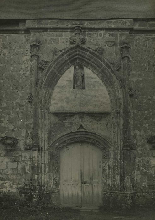 Chapelle Notre-Dame de Béléan : Portail nord, vue générale