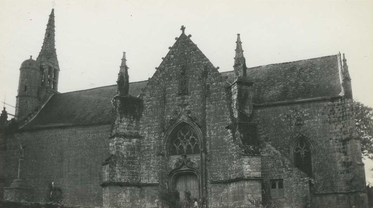 Chapelle de Locmaria : Façade latérale sud, vue générale