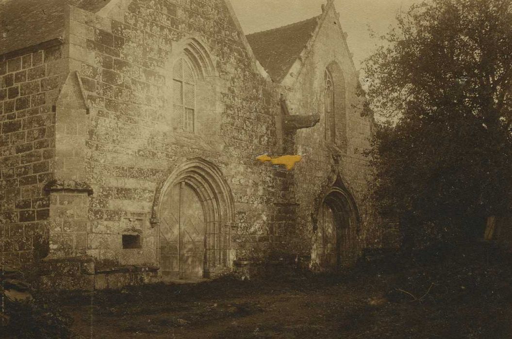 Chapelle Saint-Fiacre : Façade occidentale, vue partielle