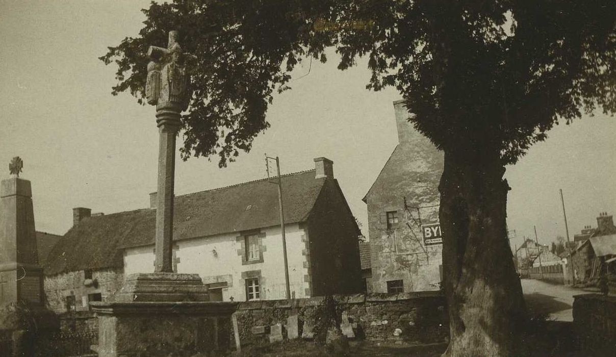 Croix de l'ancien cimetière : Vue générale