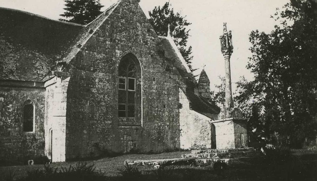 Chapelle Notre-Dame de Joie de Cohazé : Façade latérale sud, vue partielle