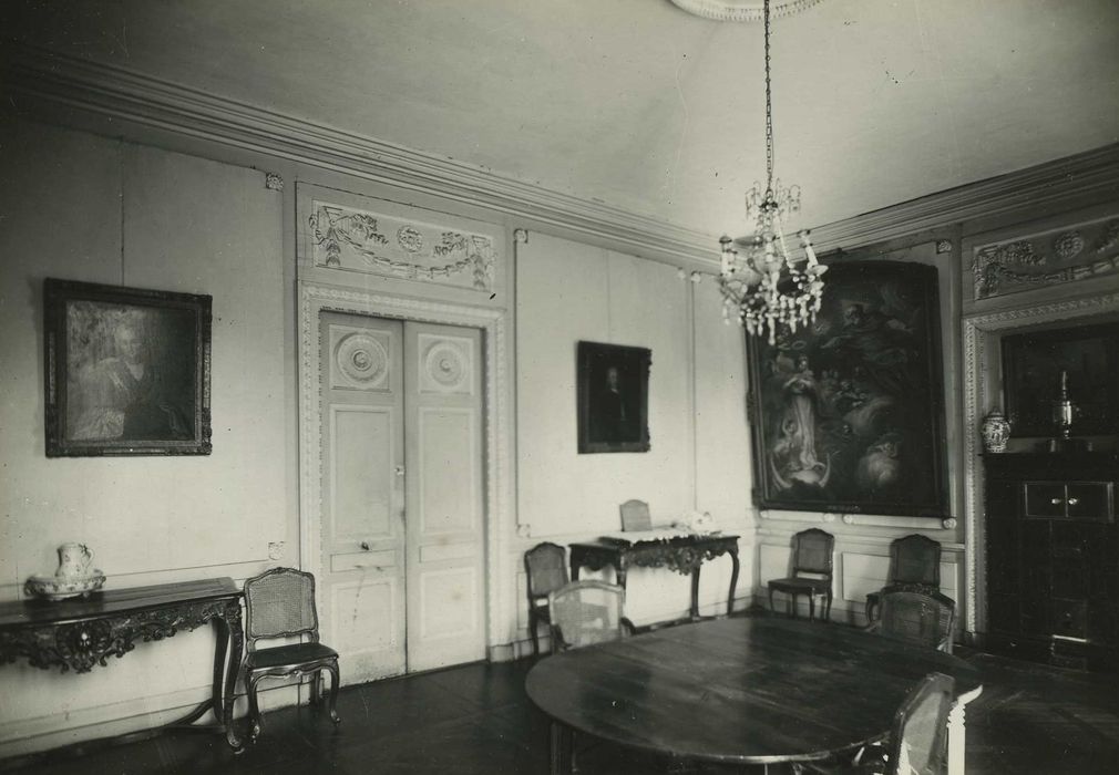 Hôtel de Limur : Salle à manger, vue générale