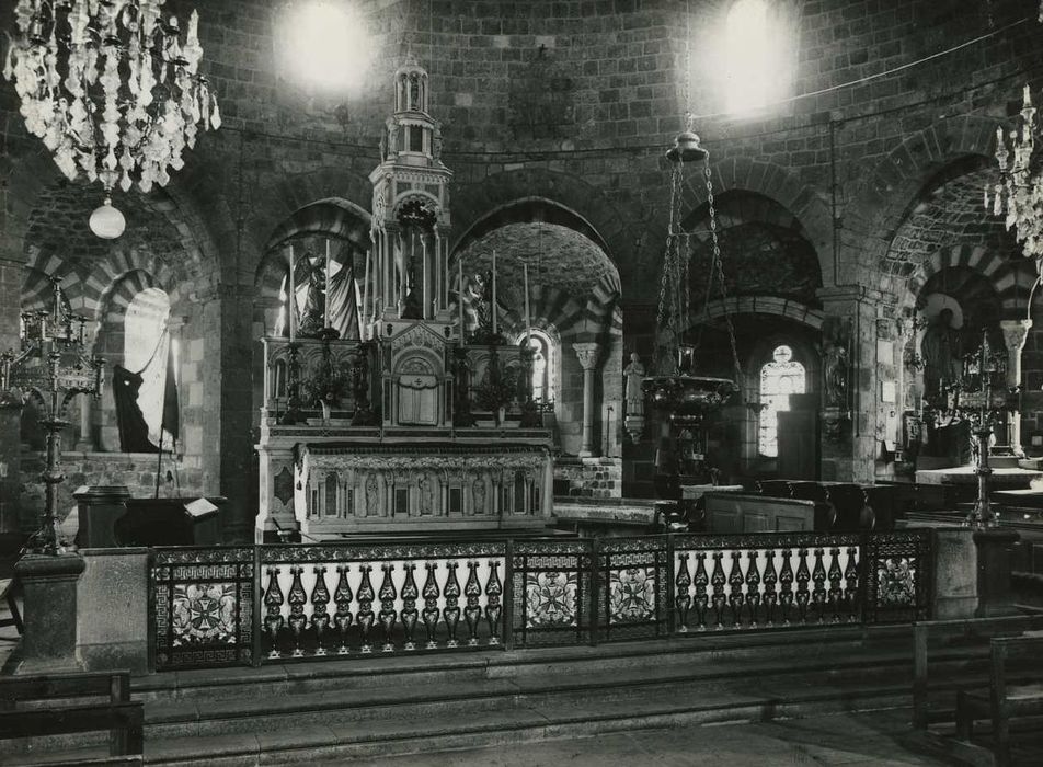 Eglise Saint-Georges : Choeur, vue générale