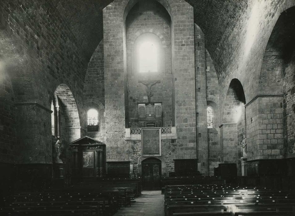 Eglise Saint-Georges : Nef, vue générale