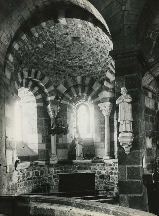 Eglise Saint-Georges : Chapelle rayonnante sud-est, vue générale