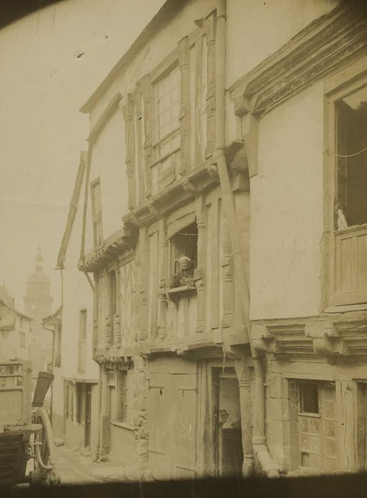 Maisons : Façades sur rue, vue générale