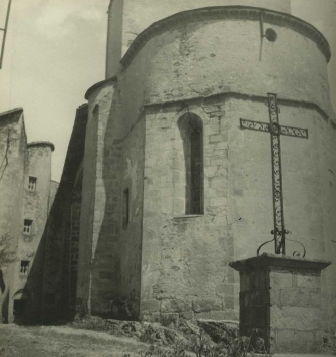 Eglise Saint-Jean-Baptiste : Chevet, vue générale