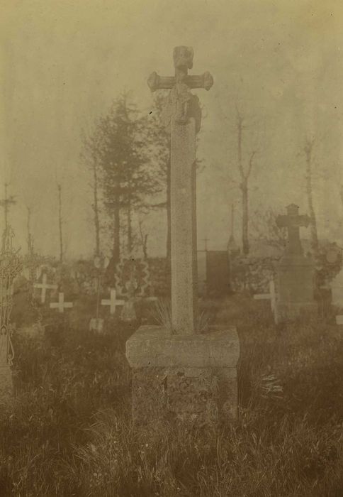 Croix de cimetière : Vue générale