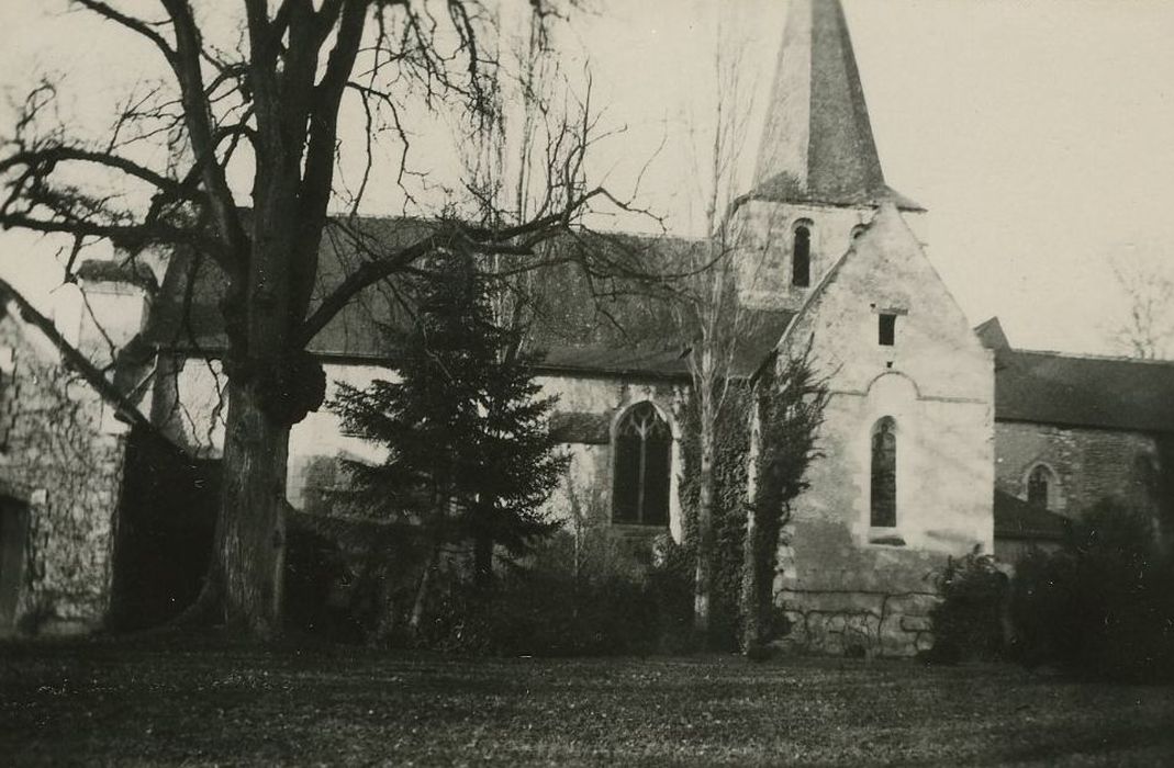 Eglise Saint-Maurice : Façade latérale sud, vue générale