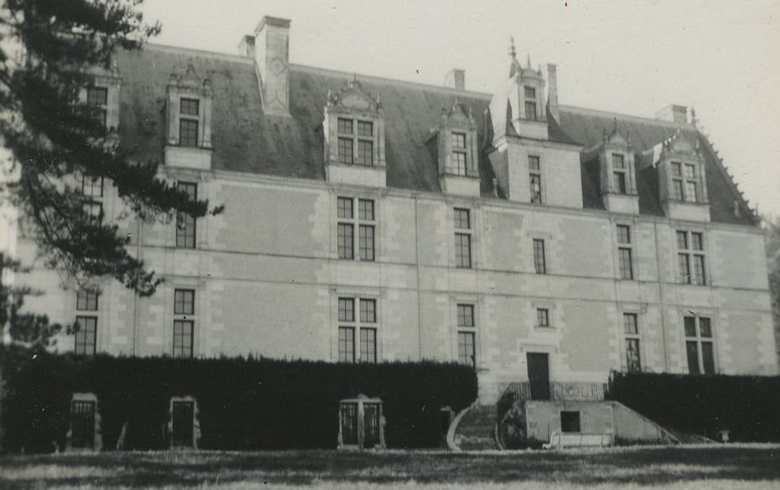 Château de Nitray : Façade est, vue générale