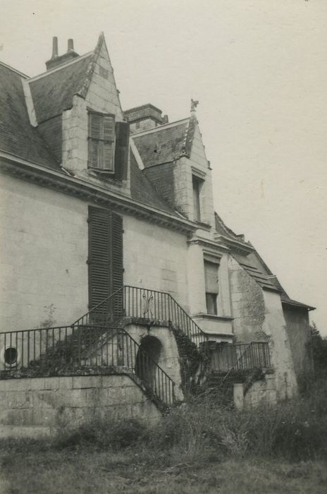 Château de Velors : Façade sud, vue partielle