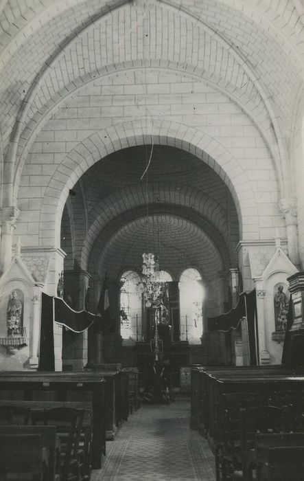 Eglise Saint-Laurent : Nef, vue générale