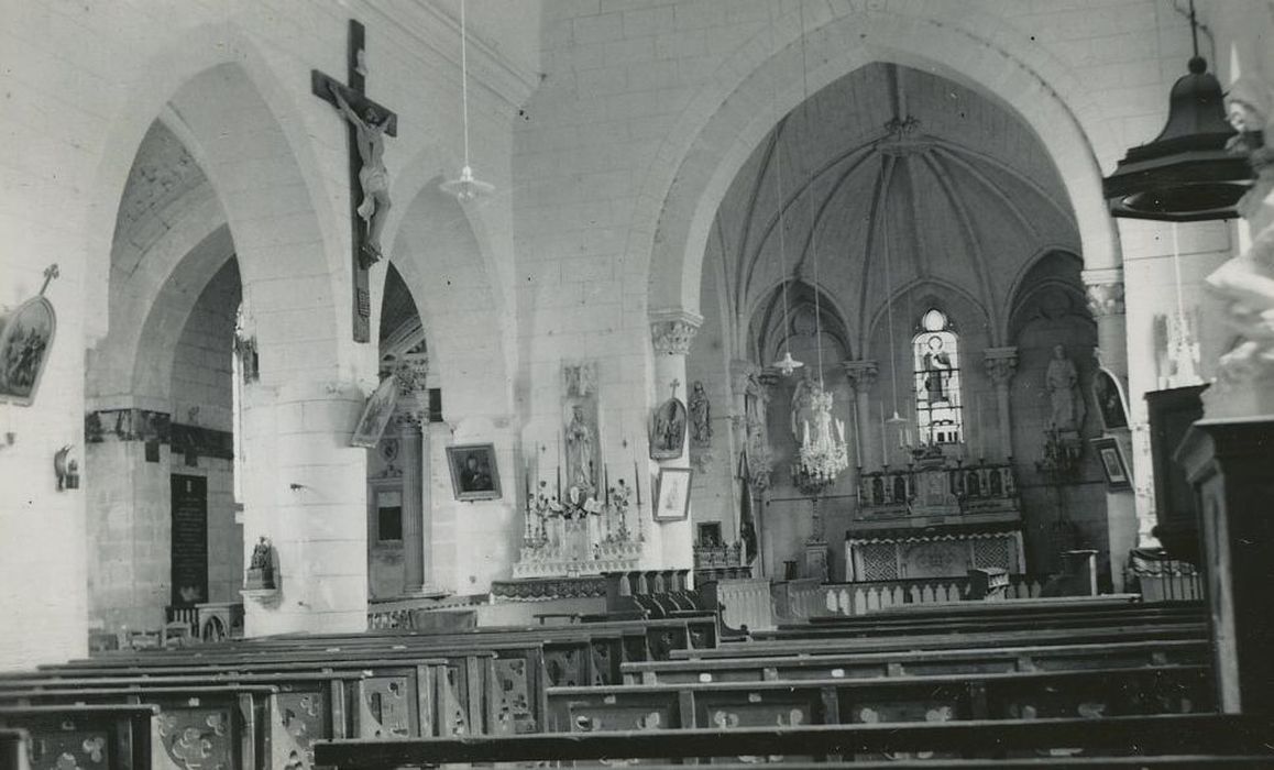 Eglise Saint-Laurent : Nef, vue générale