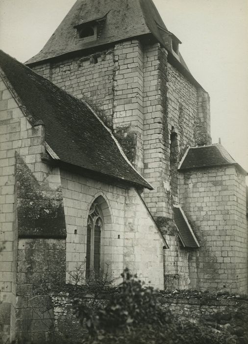 Eglise Saint-Paul : Clocher, vue partielle