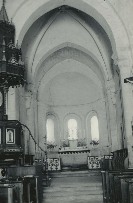 Eglise Saint-Médard : Nef, vue générale