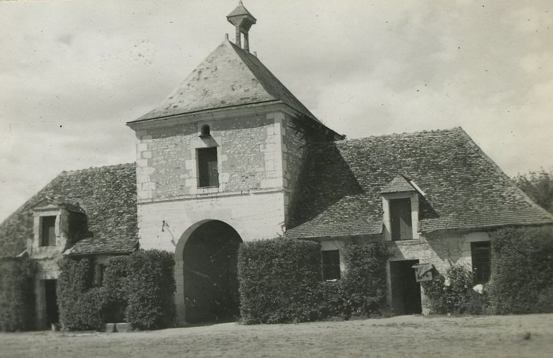 Château du Verger : Châtelet, ensemble sud, vue générale