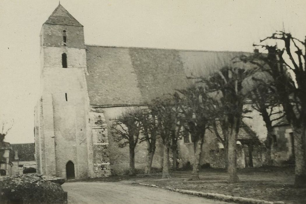 Eglise Notre-Dame : Façade latérale sud, vue générale