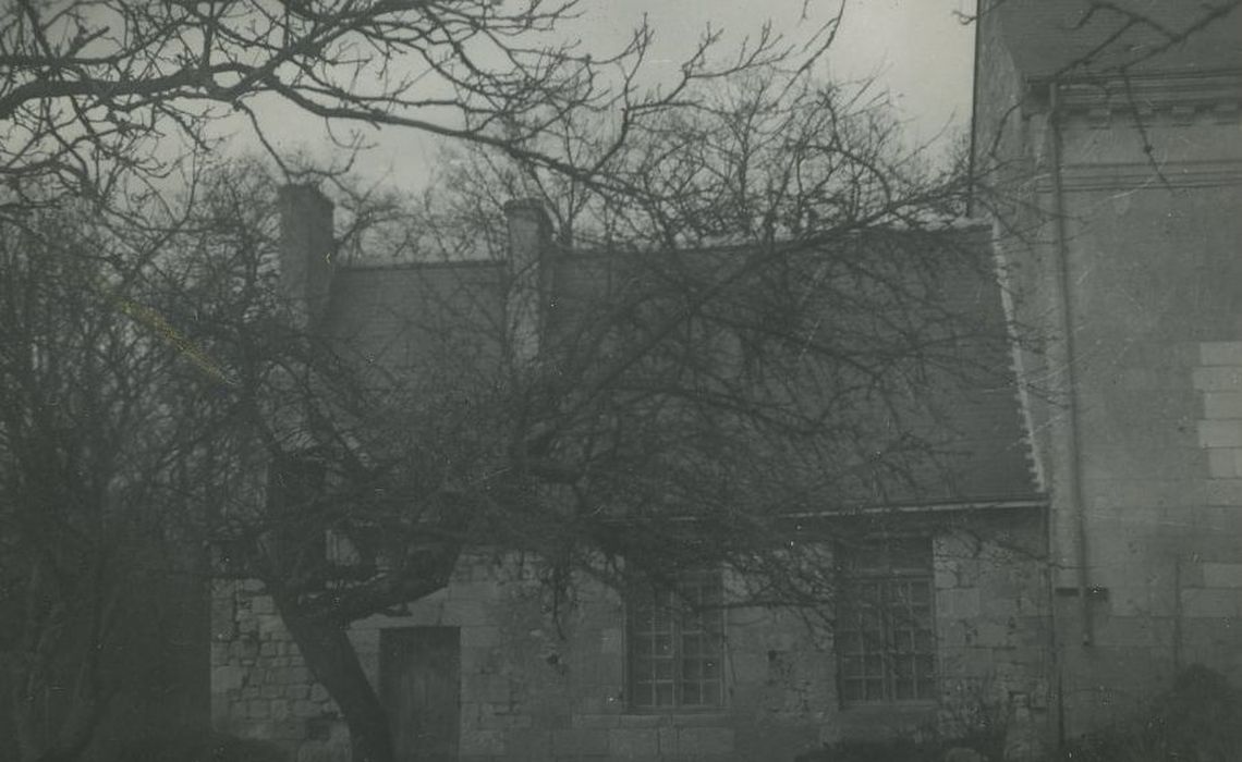 Château de Cravant, dit Le Vieux Château : Aile sud, façade est, vue générale