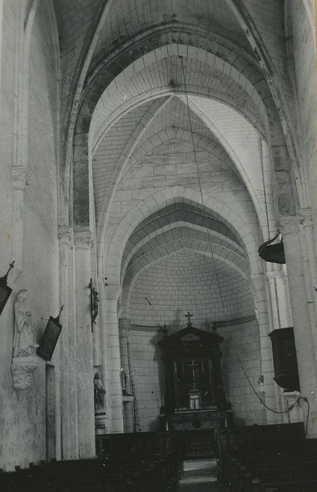 Eglise Saint-Aignan : Nef, vue générale