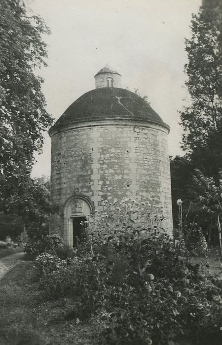 Châteaux d'Uzage et de Bonaventure : Fuye, vue générale