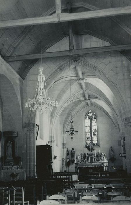 Eglise Saints-Gervais et Protais : Nef, vue générale