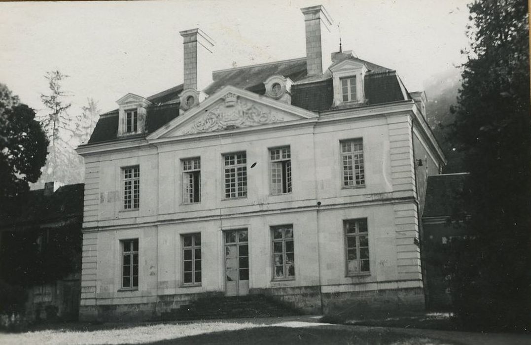 Château d'Epigny : Façade nord, vue générale