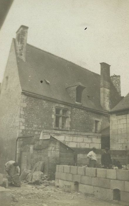 Maison, dite de Saint-Louis : Façade est, vue générale