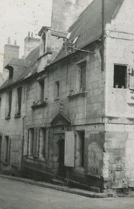 Maison dite d'Agnès Sorel : Façade sur rue, vue générale