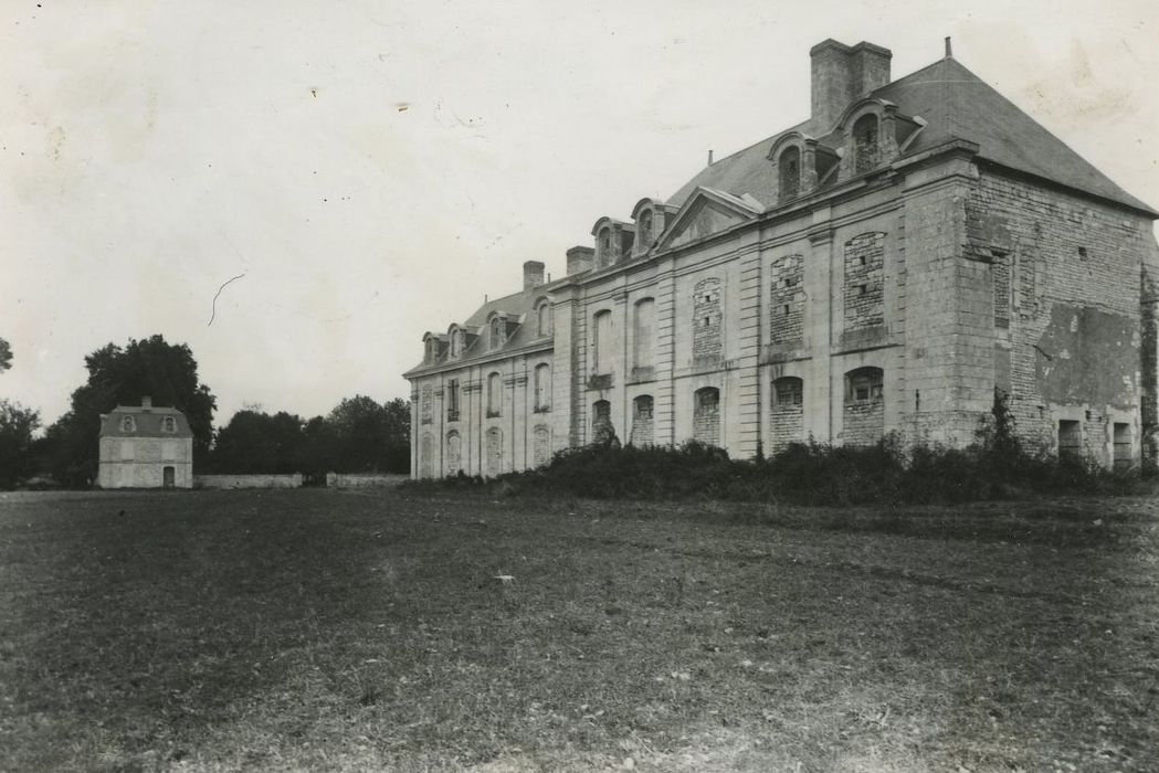 Château d'Argenson : Ensemble ouest, vue générale