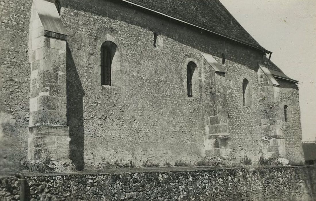 façade latérale sud, vue partielle