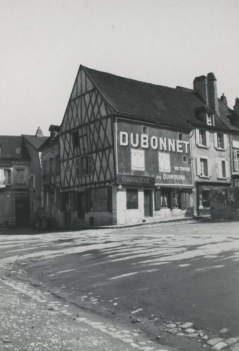 Maison : Ensemble nord-ouest, vue générale