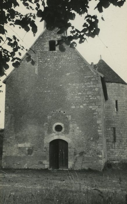 Chapelle de Villechaud : Façade est, vue générale