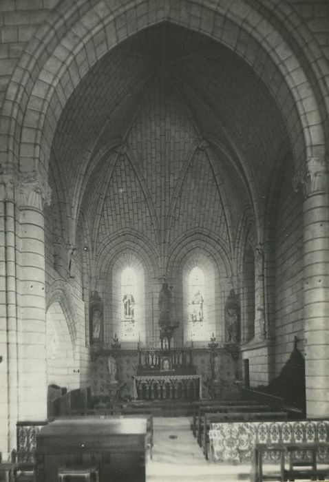 Eglise Saint-Vincent : Choeur, vue générale