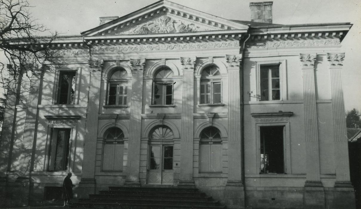 Château de Font-Baudry ou Fontbaudry : Façade sud, vue générale