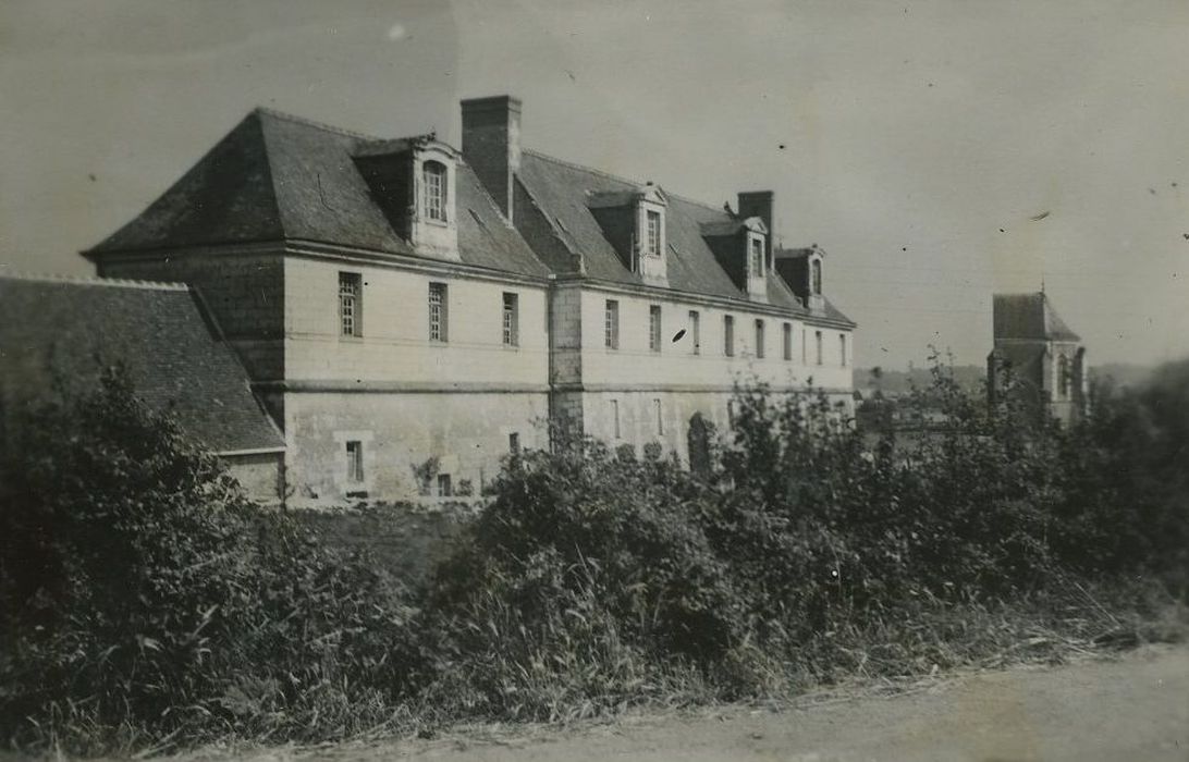 Ancien couvent des Grands Minimes du Plessis-lès-Tours : Ensemble est, vue générale