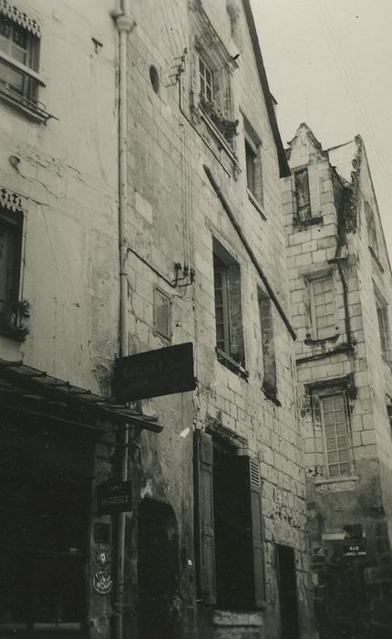 Hôtel dit Commanderie de l'Hôpital : Façade sur rue, vue partielle