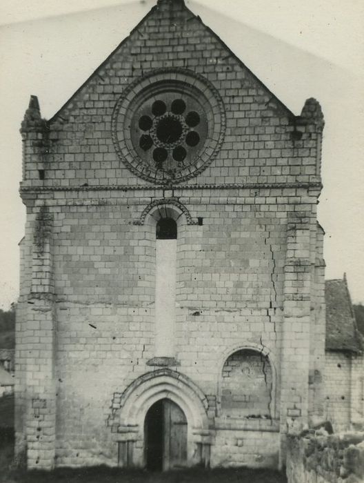 Ancienne église Notre-Dame : Façade occidentale