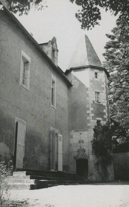 Abbaye : Bâtiment de l’économe, façade est, vue partielle