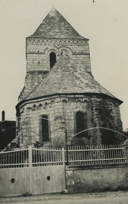 Eglise Saint-Martin : Chevet, vue générale