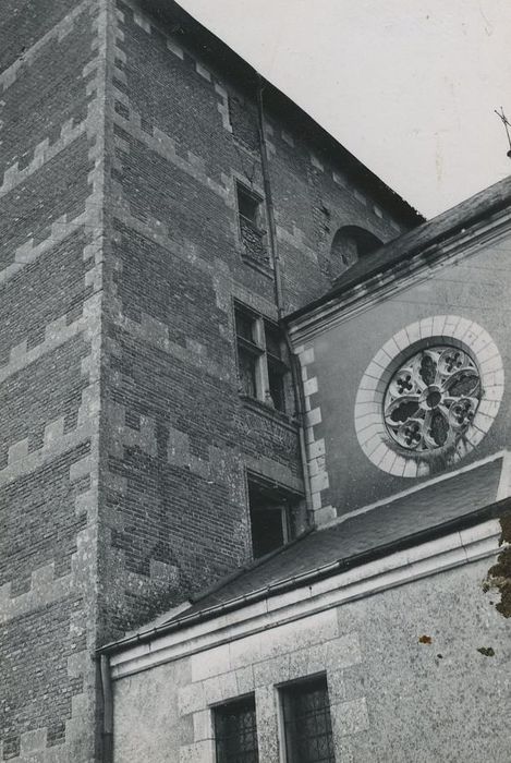 Eglise Saint-Laurent dit manoir de la Grand’Maison : Angle sud-est, vue partielle