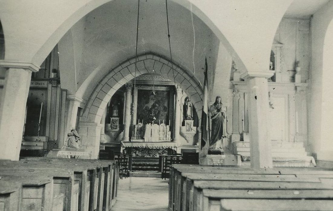 Eglise paroissiale : Nef, vue générale - © Ministère de la Culture (France), Médiathèque du patrimoine et de la photographie, tous droits réservés
