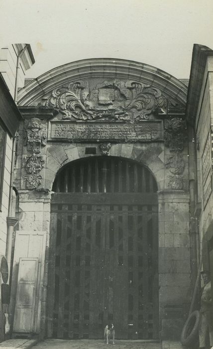 Halles : Porte d’accès nord, vue générale