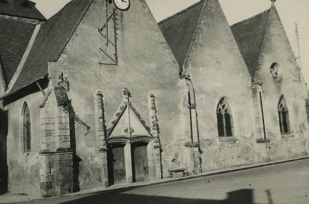 Eglise Saint-Paterne : Façade latérale sud, vue générale