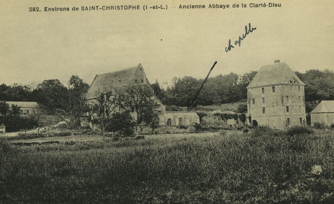 Ancienne abbaye cistercienne Notre-Dame de la Clarté-Dieu : Vue générale de l’abbaye dans son environnement