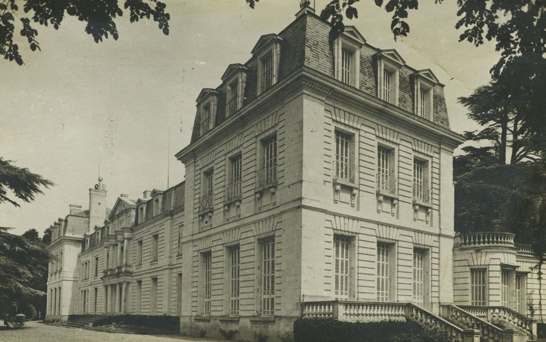 Château de Rochecotte : Ensemble ouest, vue générale