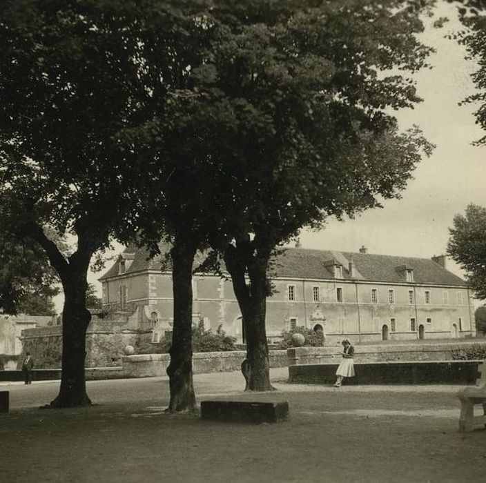 Château (ancien) : Ensemble nord-est, vue générale