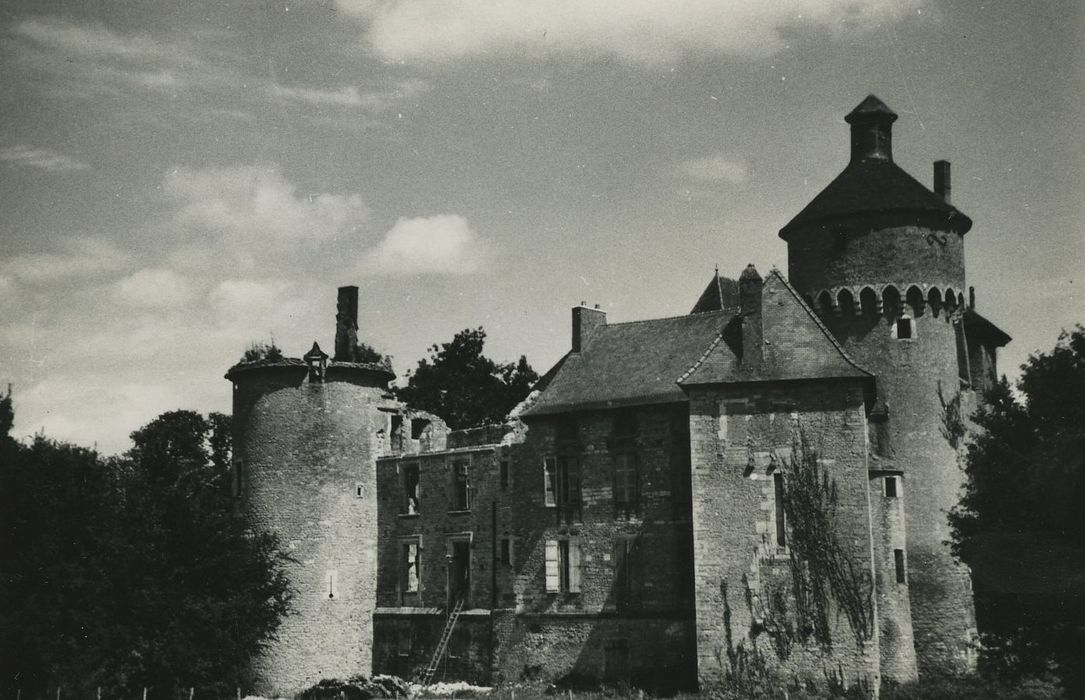 Château : Ensemble ouest, vue générale